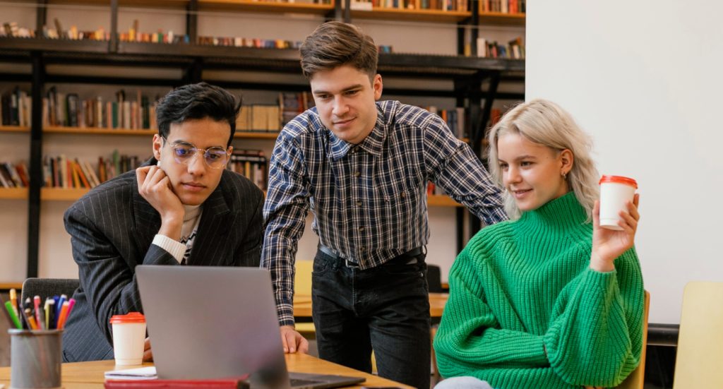 Supporting-Students-with-Non-Linear-Academic-Backgrounds